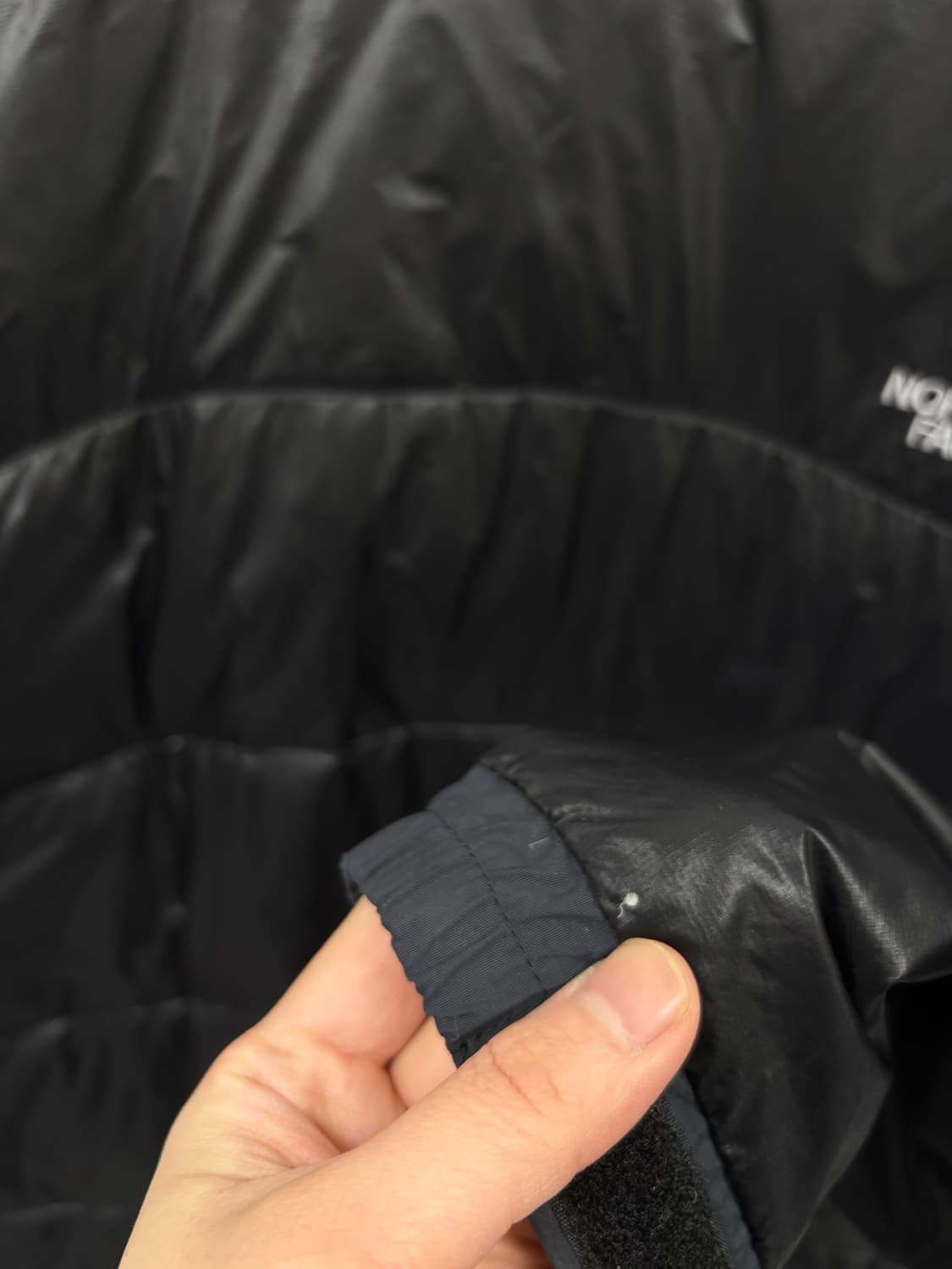 노스페이스 써밋 유광 경량패딩 상품이미지8