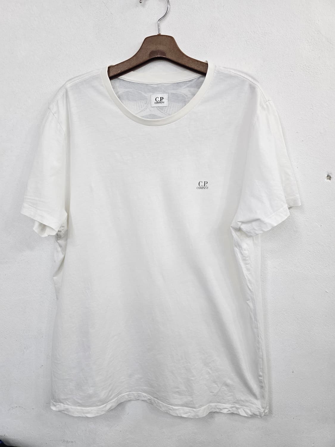 CP컴퍼니 프린팅 화이트 반팔 티셔츠 상품이미지1