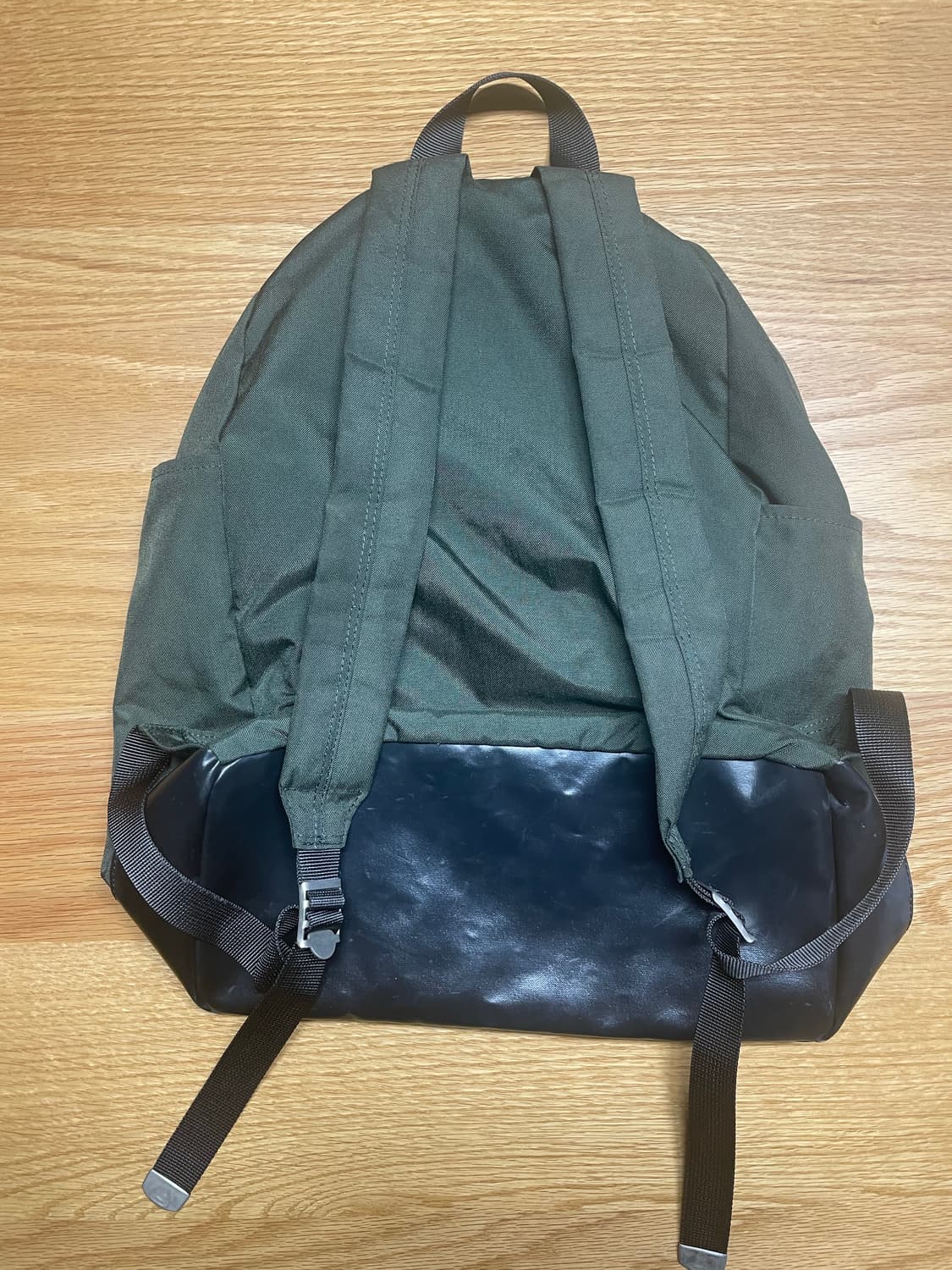마가렛호웰 포터 올리브 백팩 상품이미지2