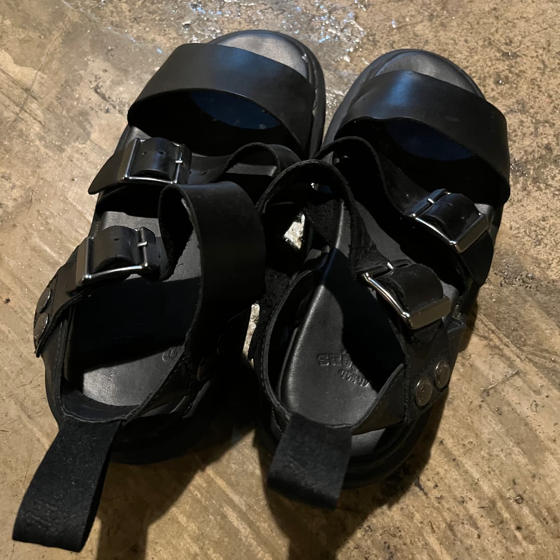 닥터마틴 그리폰 샌들 상품이미지7