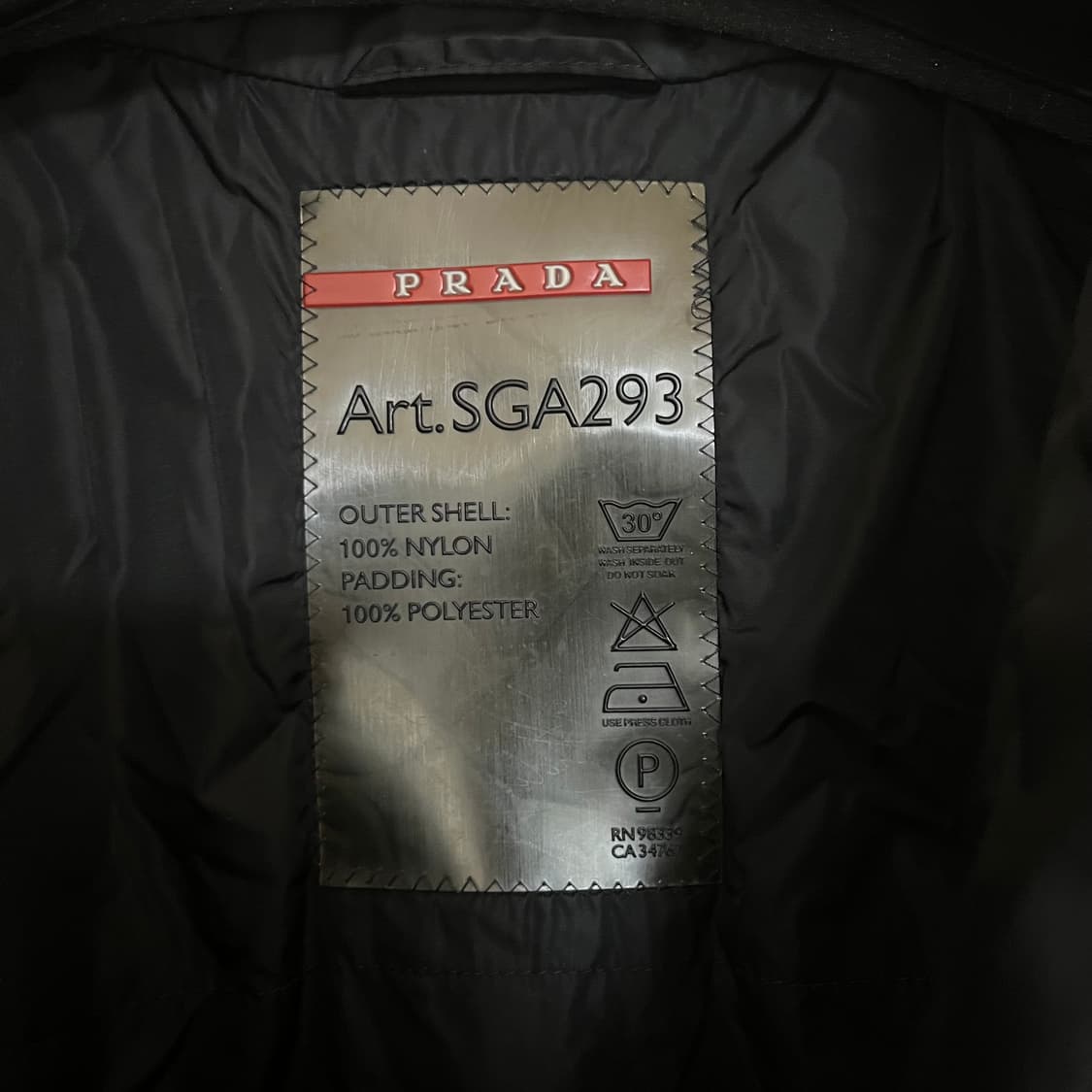 [XL] prada sports 프라다 스포츠 다운 자켓 블랙 패딩 상품이미지6