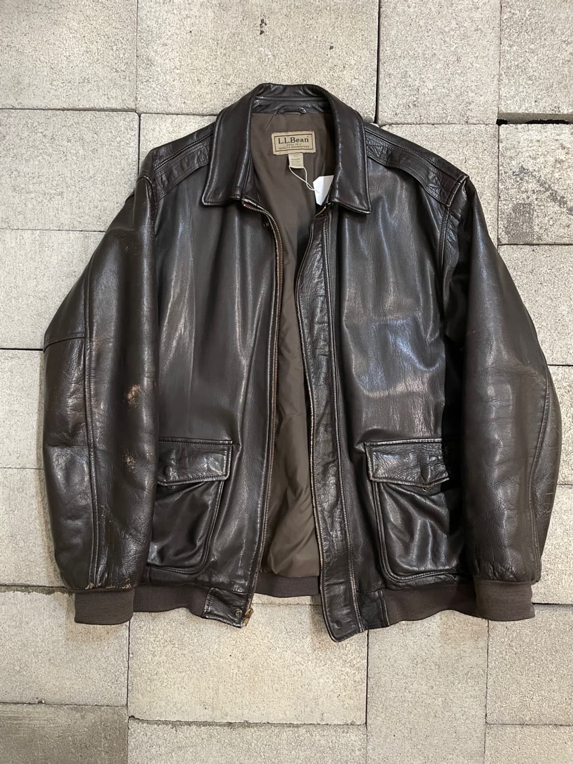 엘엘빈 A-2 염소 가죽 자켓  상품이미지1