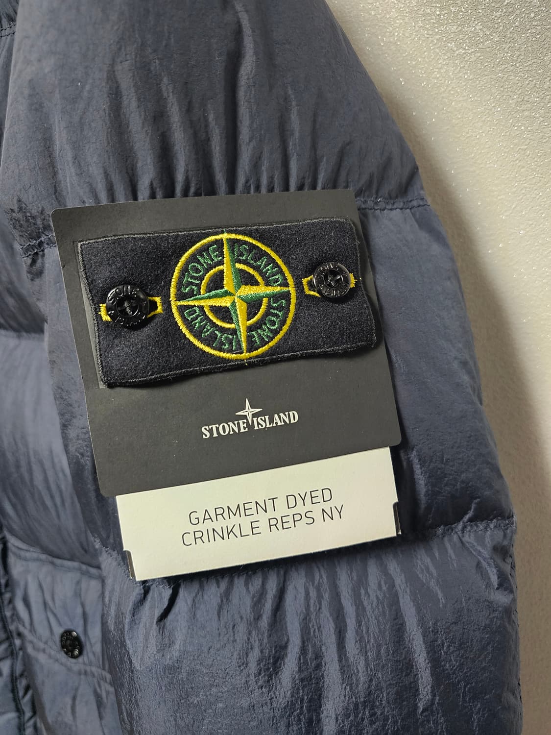 스톤아일랜드 크링클랩스 윈드 레지스턴스 후드 다운 패딩 25FW 상품이미지3