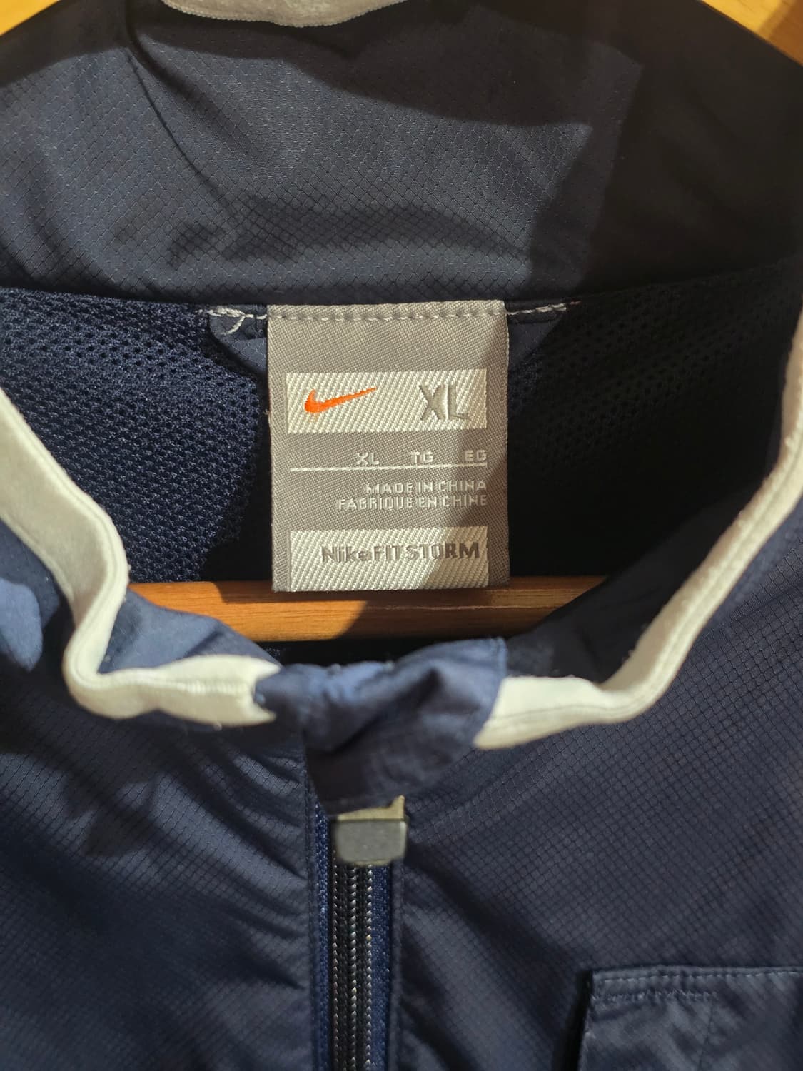 나이키 토탈90 바람막이 XL 네이비 상품이미지3