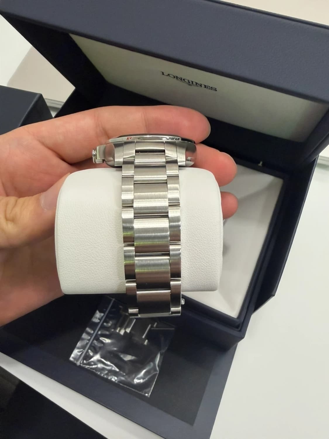 론진 콘퀘스트 V.H.P. 41mm 시계 (2주전 구매) 상품이미지3