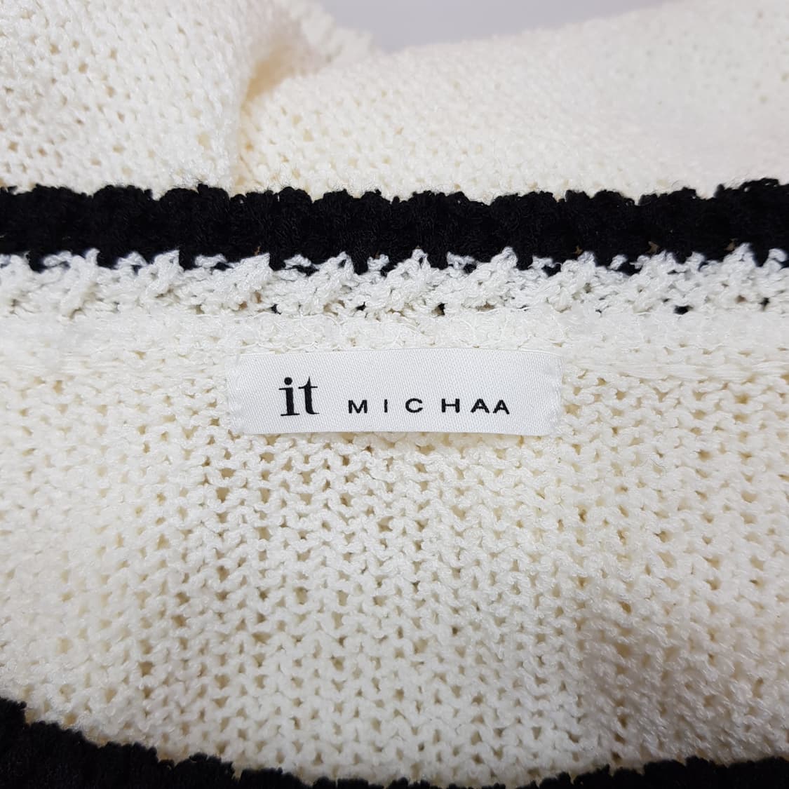 잇미샤 2022 크롭 니트 55사이즈 상품이미지5