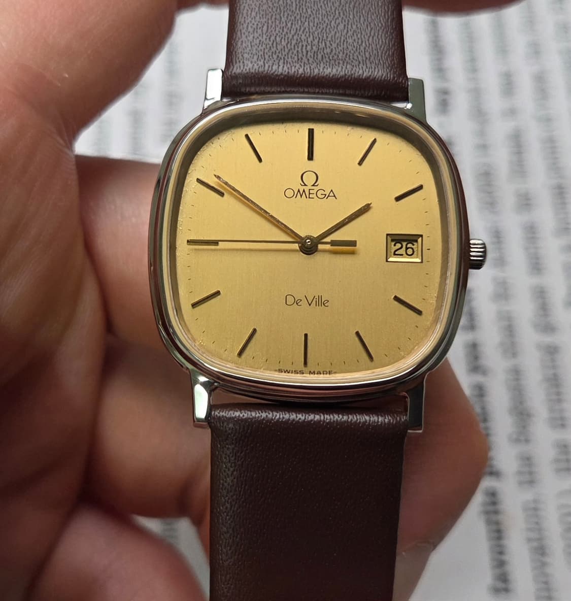 빈티지 오메가 드빌 라운드사각 샴골판 싱글데이트(쓰리침) 슬림 쿼츠 
 상품이미지2