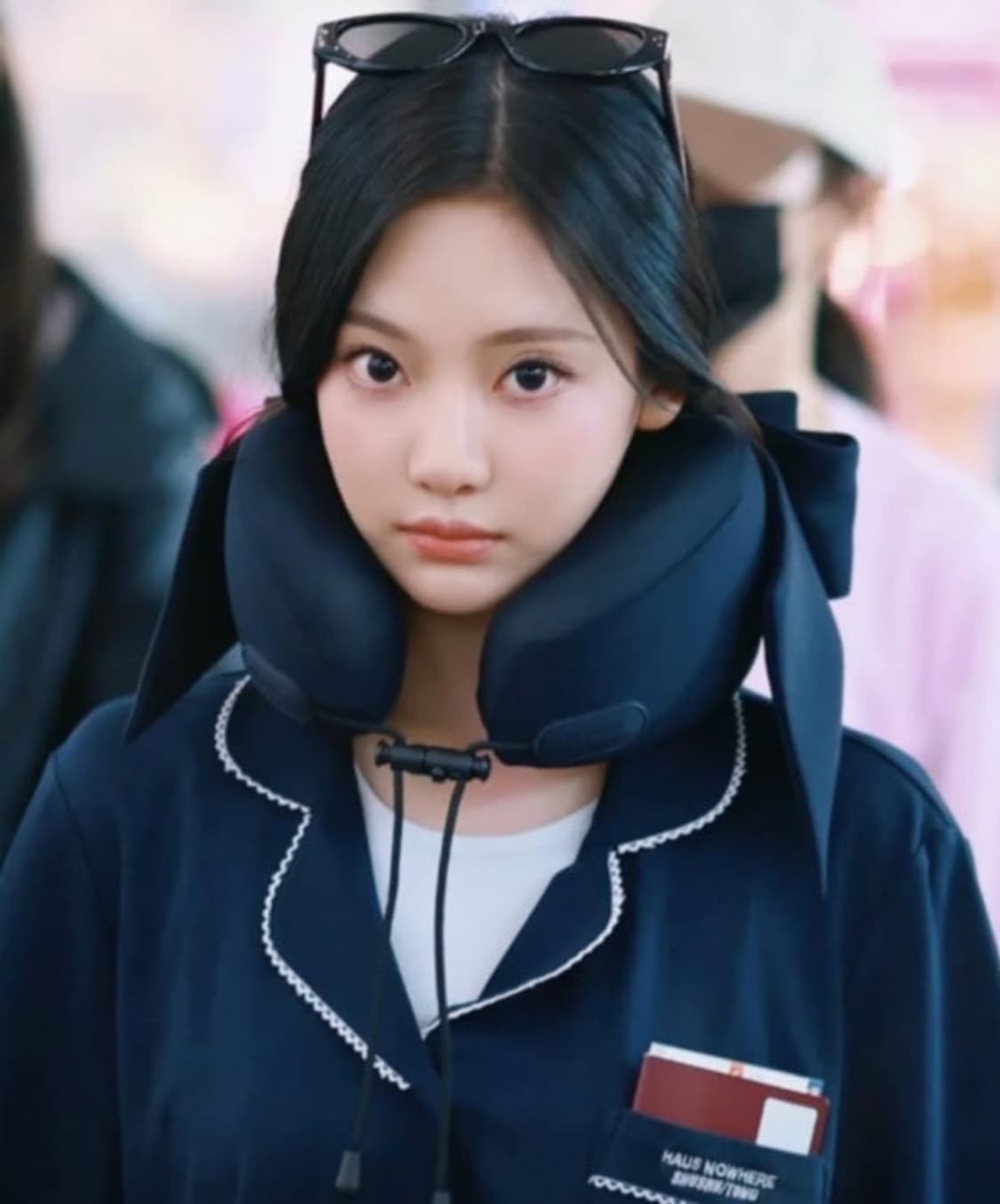 슈슈통 하우스노웨어 리본 넬 필로우 네이비 상품이미지1