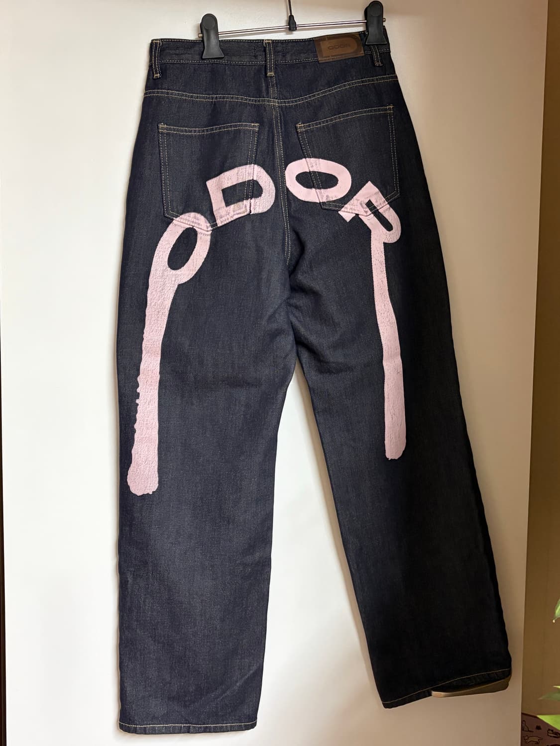 오도어 Logo drop denim in pink 상품이미지3