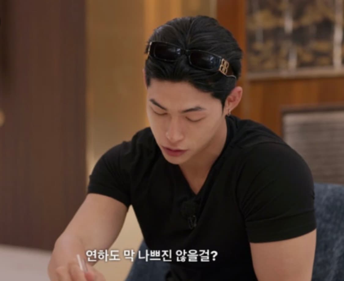 발렌시아가 렉탱글 선글라스 판매합니다 상품이미지1