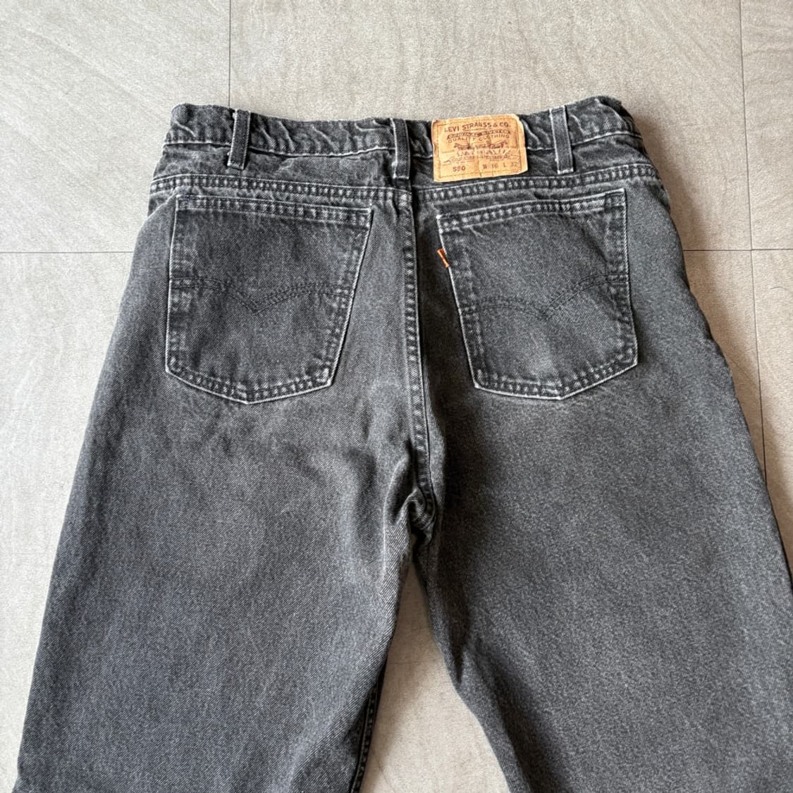 95년 미국 생산 리바이스 550 데님 오렌지탭 블랙 팬츠 상품이미지8