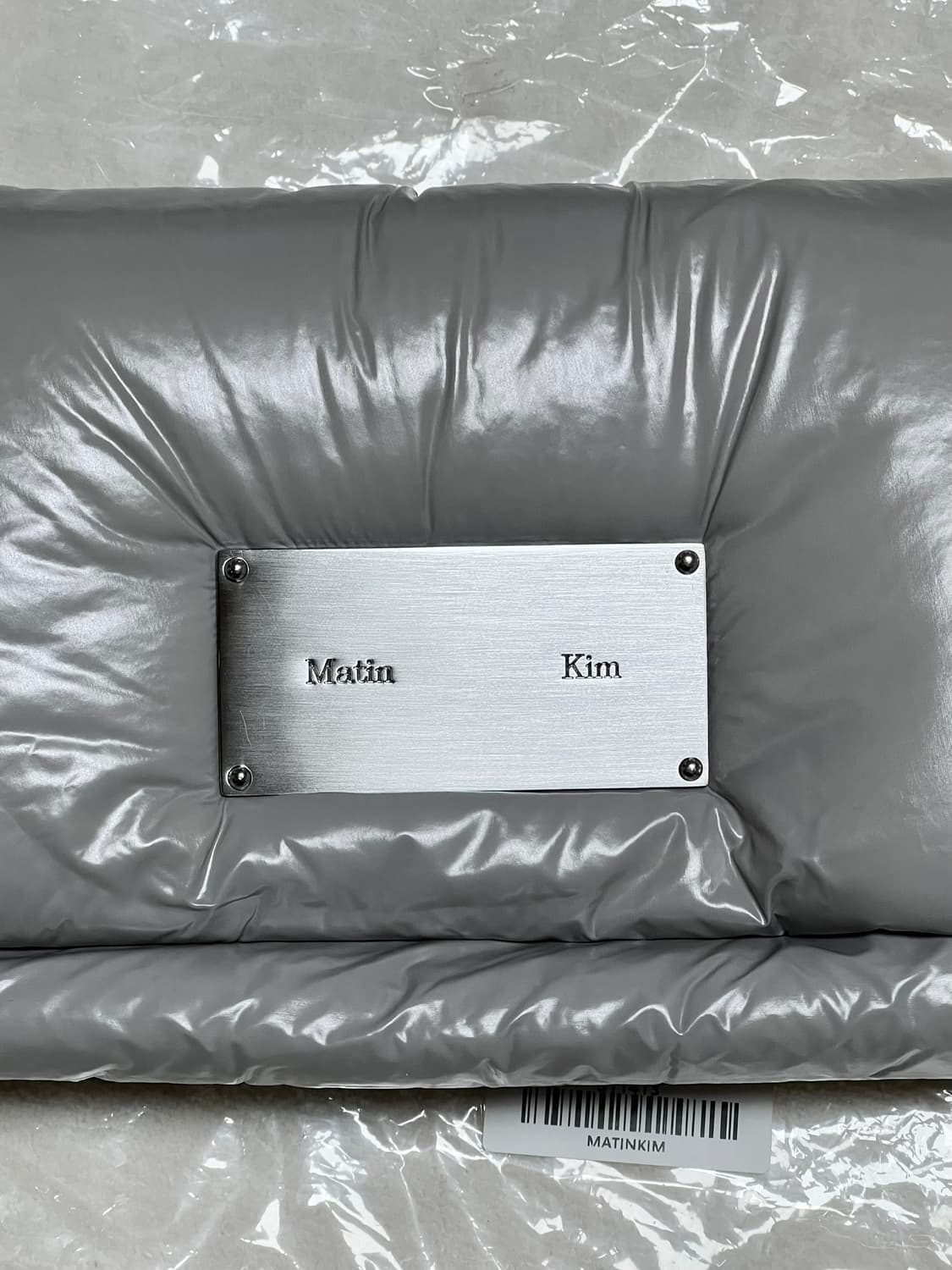 택/비닐 포함 [상태 최상] Matin Kim 마뗑킴 패딩 숄더백 팝니다 상품이미지2