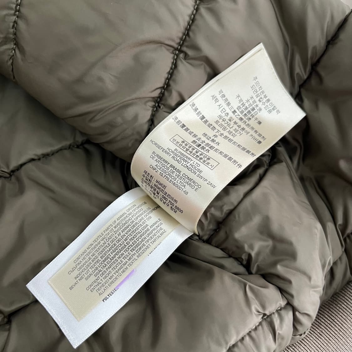 버버리 브릿  봄버 자켓 M  상품이미지9