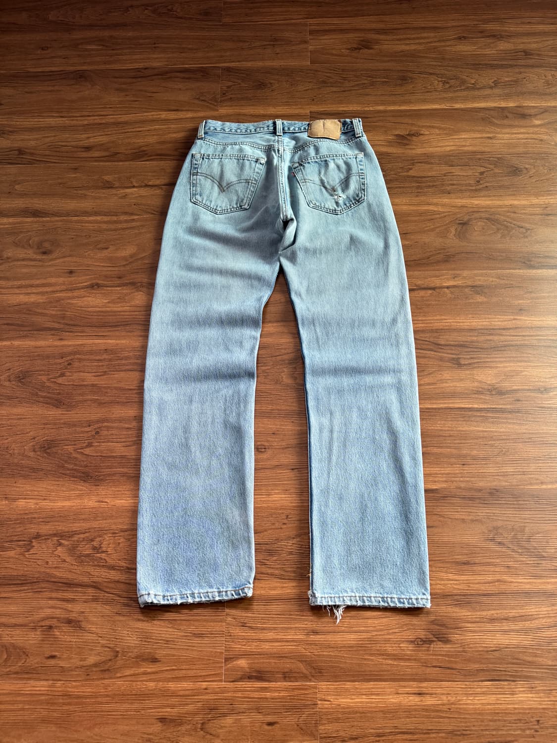 [32]90's 리바이스 501 Made in USA 리페어드 데님 팬츠 상품이미지6