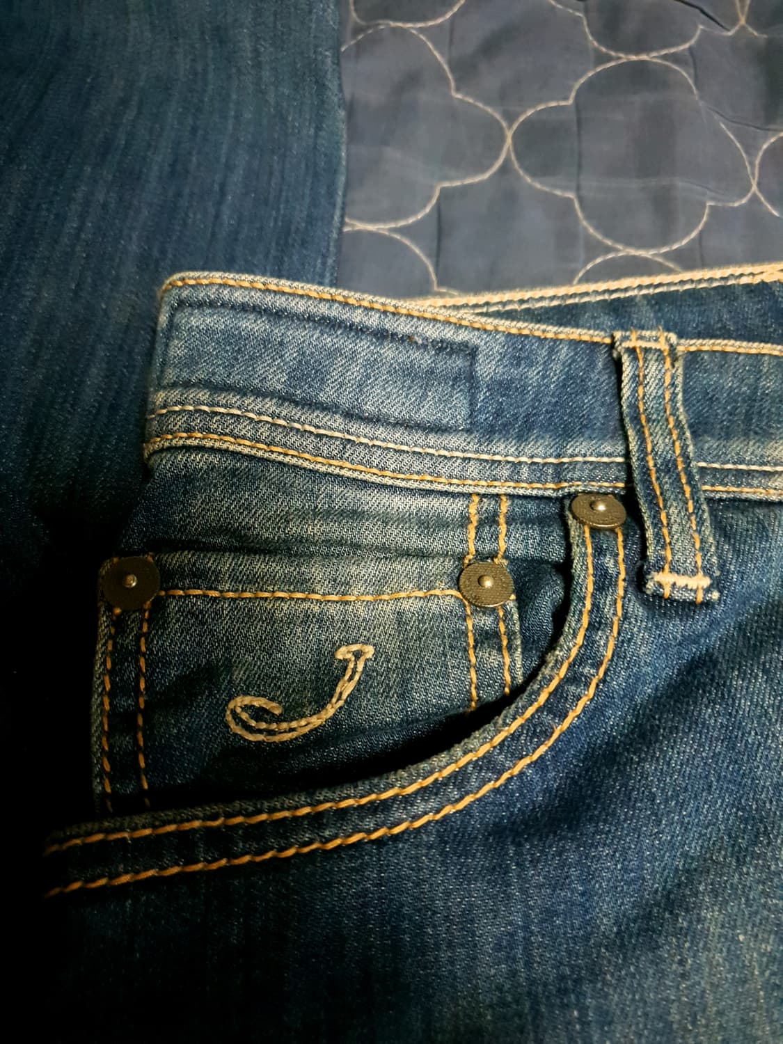 (이태리) 야콥코헨 622컴포트 테일러드 송치패치 데님진 미들블루(32) 상품이미지3