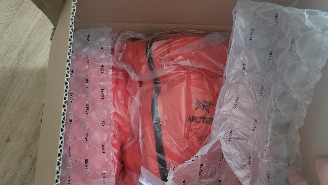 아크테릭스 알파 라이트웨이트 파카  상품이미지8