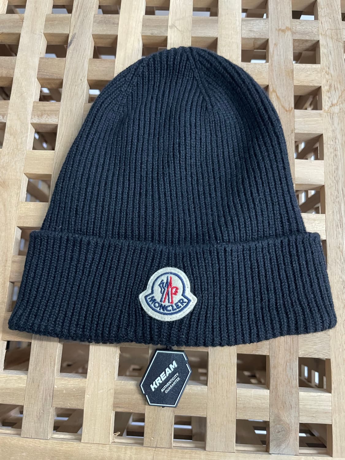 몽클레어 로고패치 블랙 울 비니 새상품 상품이미지1