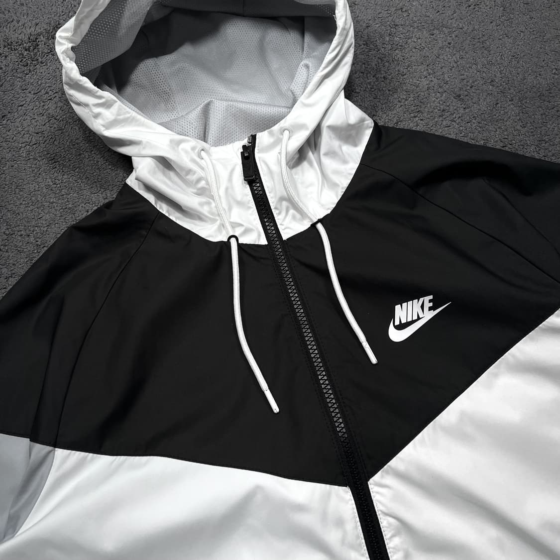 나이키 윈드러너 바람막이 상품이미지2
