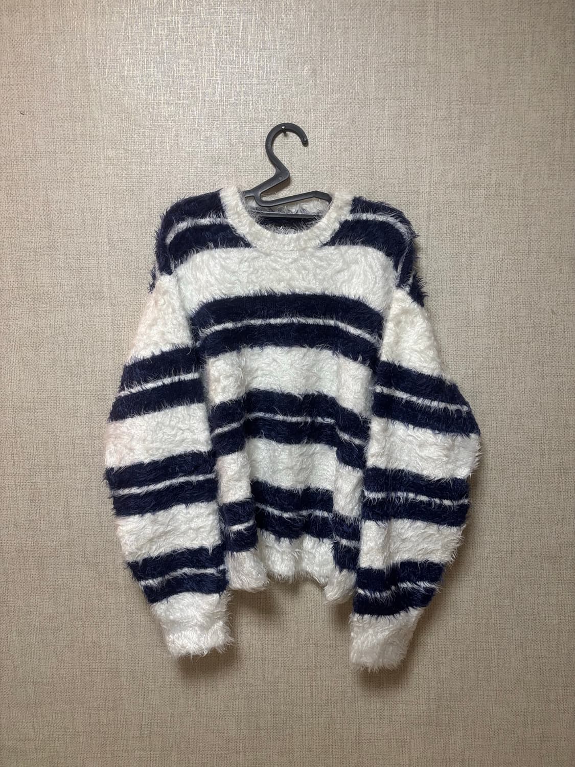 스투시 헤어리 스트라이프 스웨터 상품이미지1