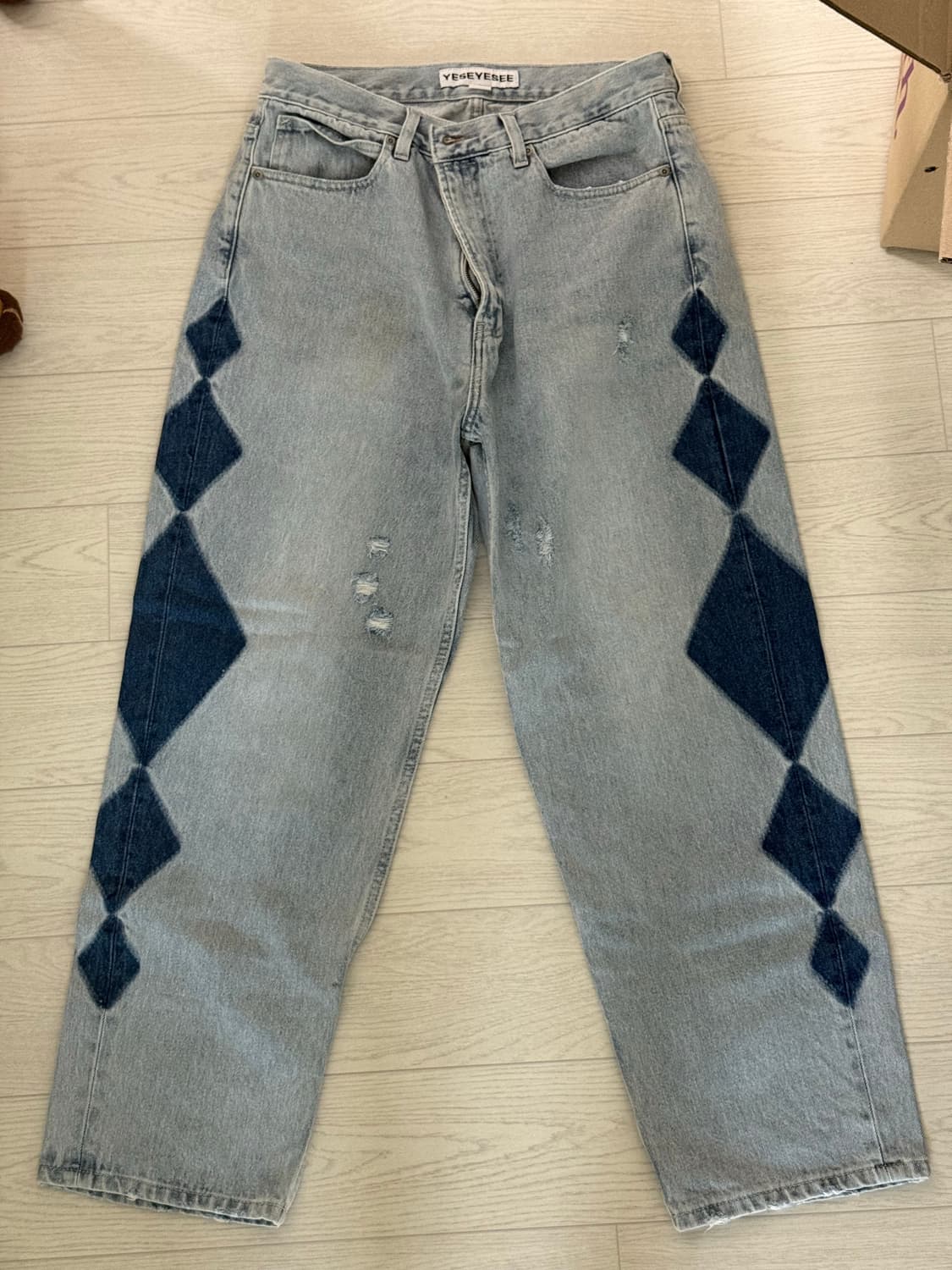 예스아이씨 Yeseyesee Rhombus Washed Denim 상품이미지2