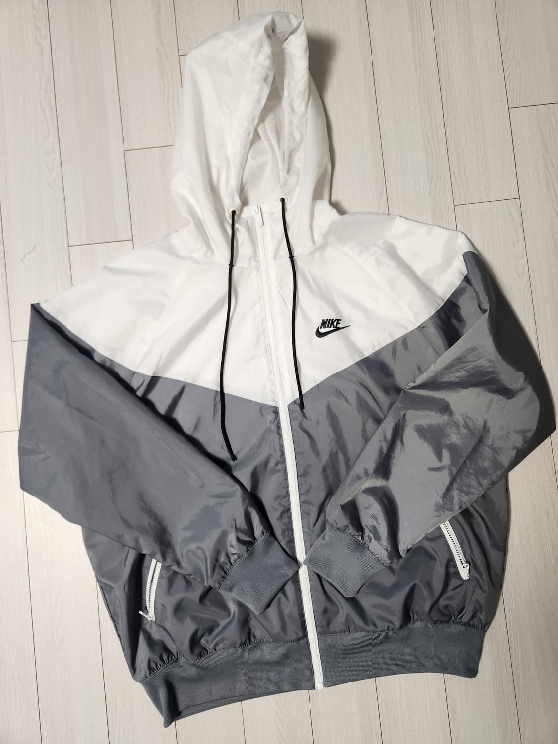 새상품급)나이키 우븐 윈드러너 후드 바람막이 재킷 DA0002-084 사 상품이미지1