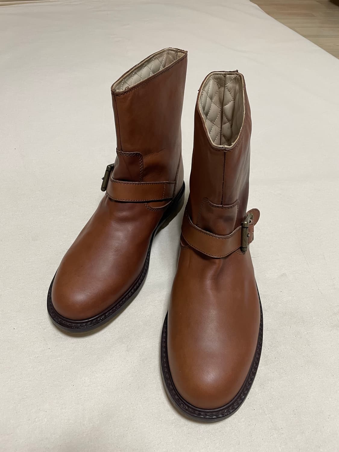 Dr. Martens engineered Boots 280 상품이미지3