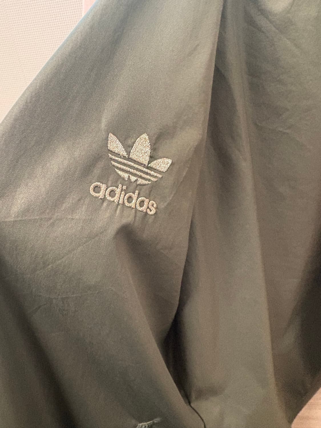 일본 아디다스 리버시블 바람막이 상품이미지2