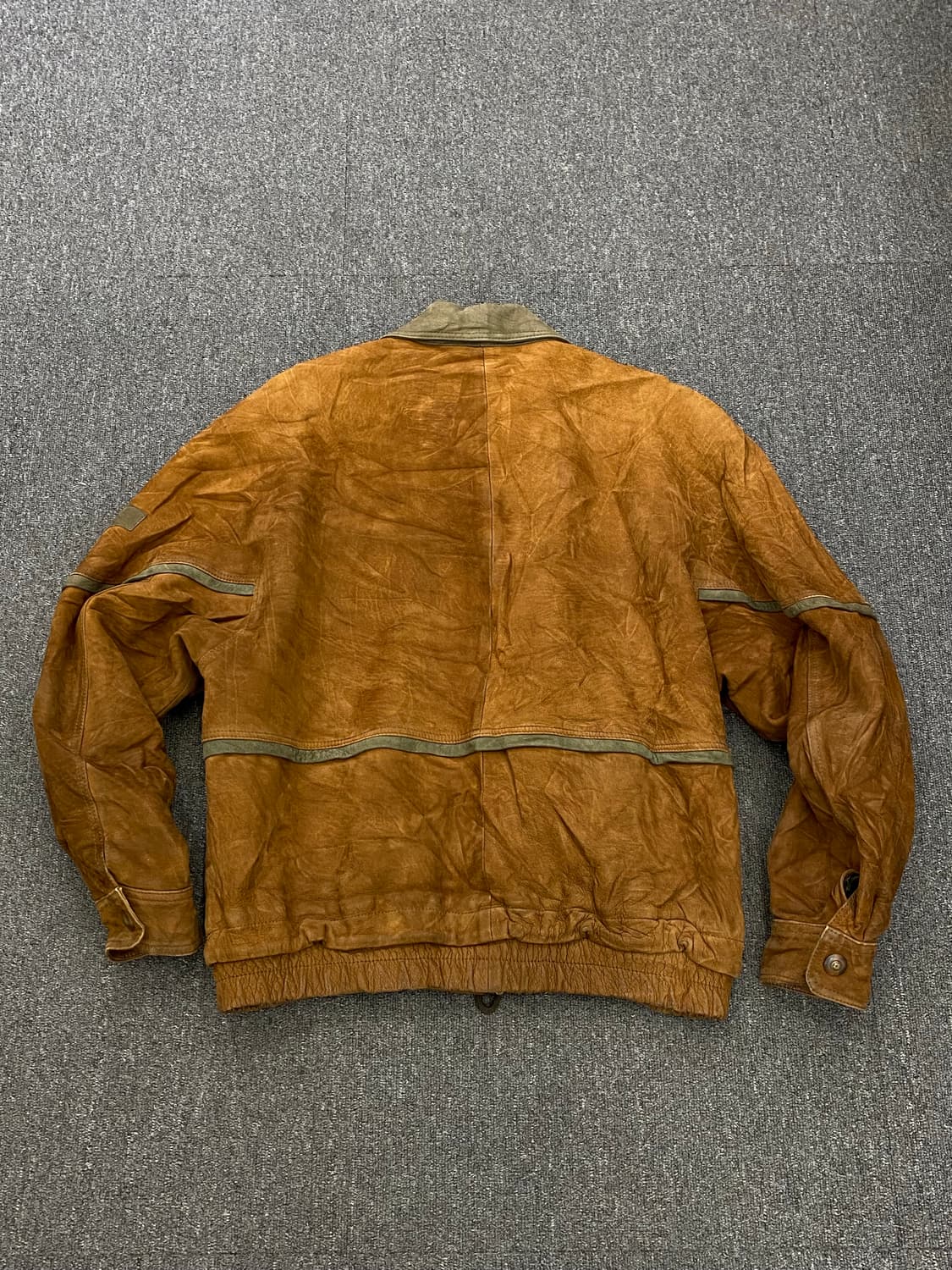 90s 오스트레일리아 스웨이드 레더(양가죽) 상품이미지8