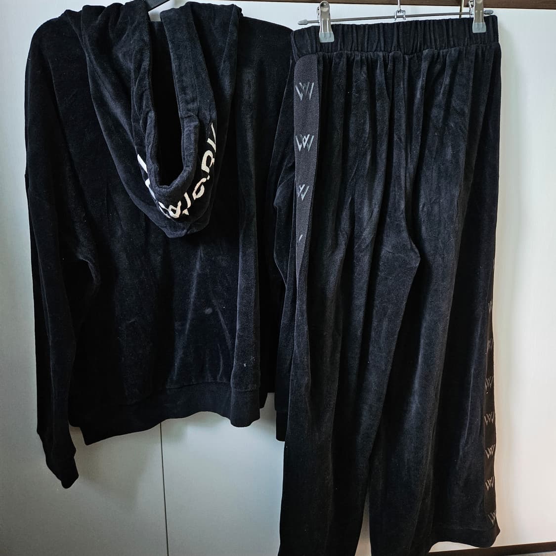 라이프워크 바람막이,점프수트,벨벳 트레이닝 셋업 상품이미지6