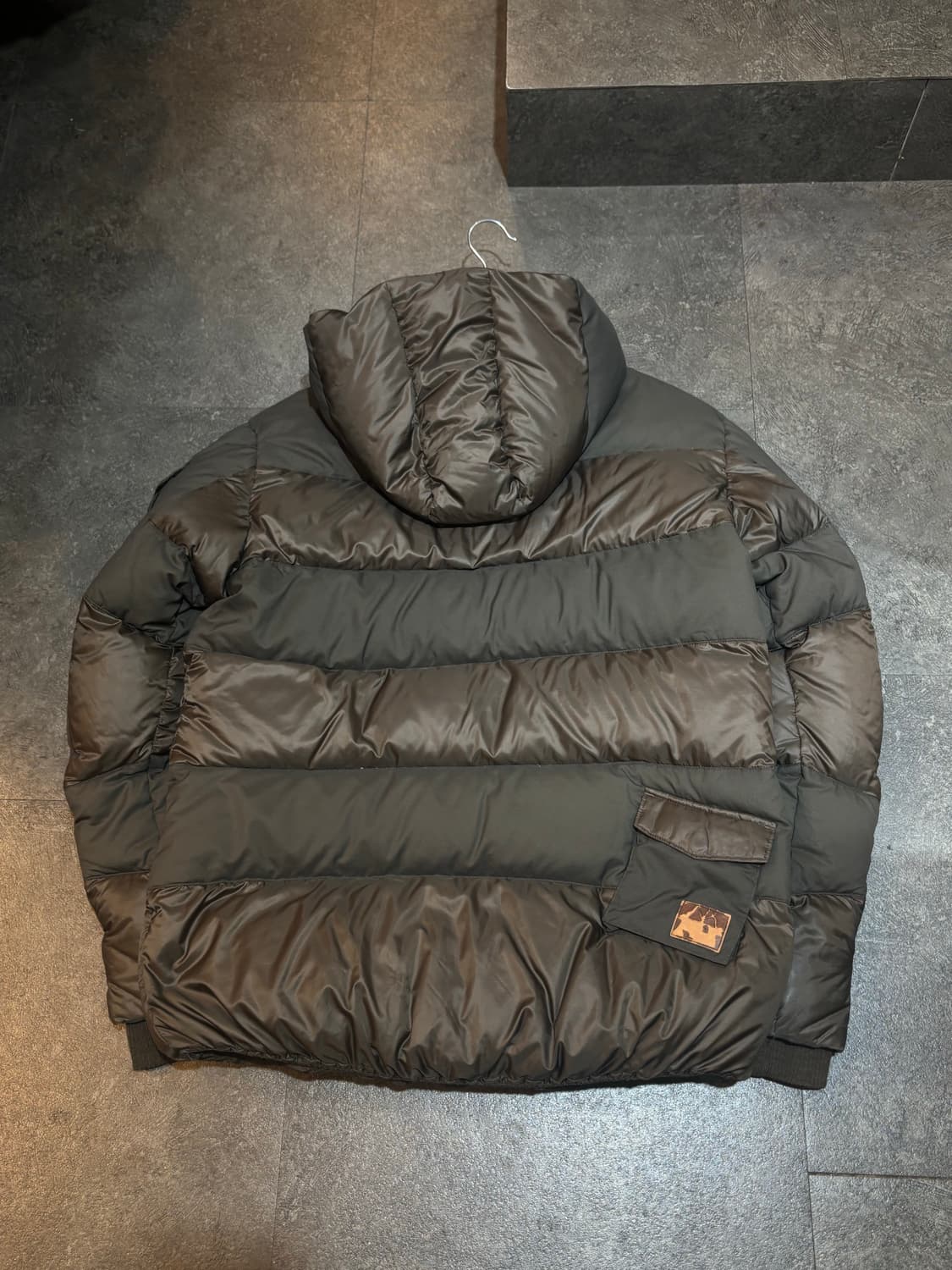 블랙야크 구스다운 패딩 110사이즈 상품이미지3