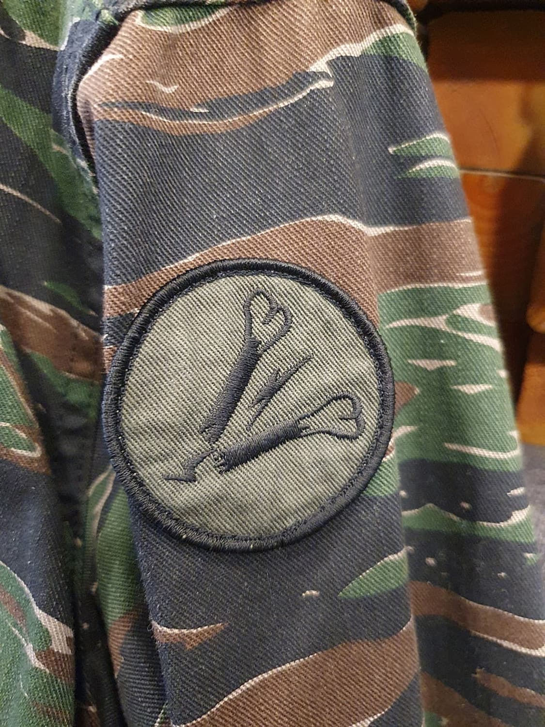 더블탭스 17 시즌 스카웃 셔츠 상품이미지8