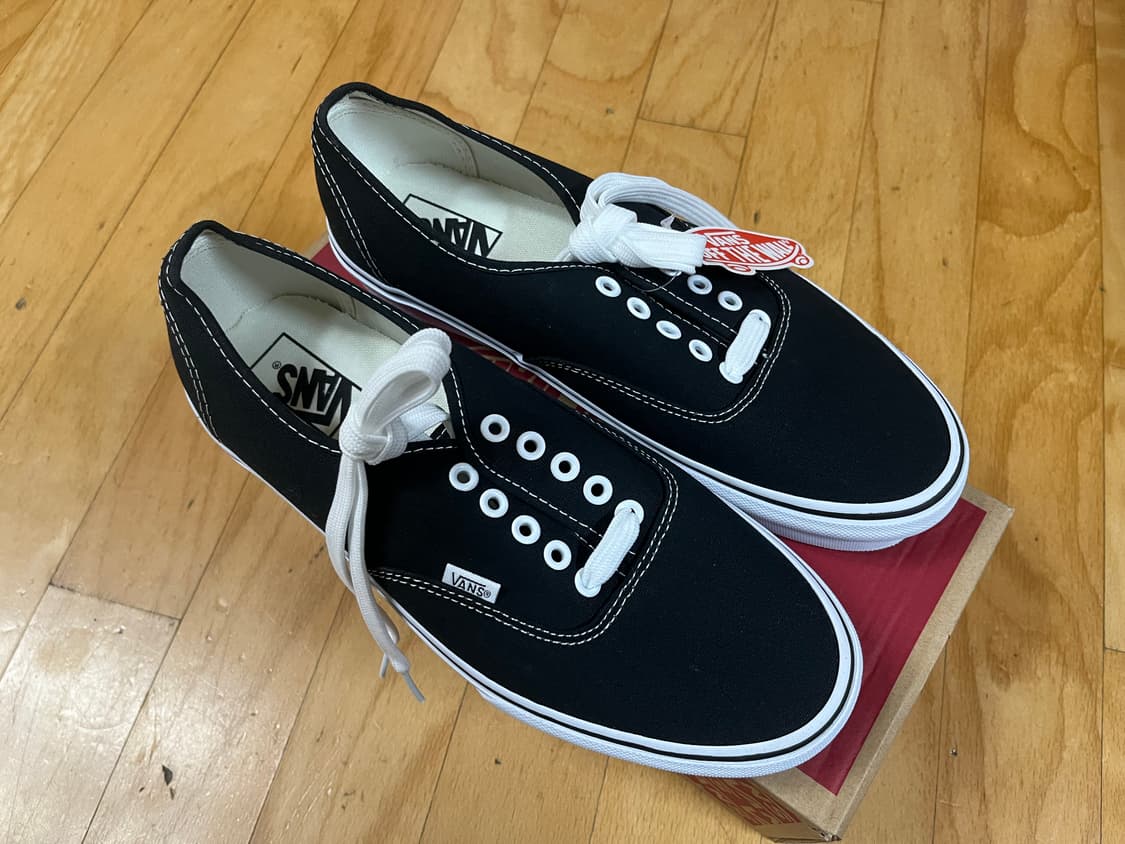 (새상품) 반스 어센틱 블랙 화이트 270 상품이미지2