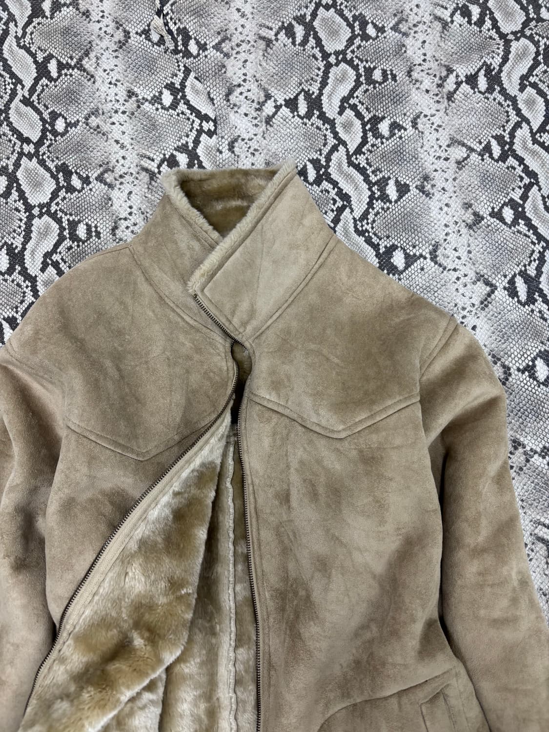 Minimal Ivory Fur Mustang 상품이미지6