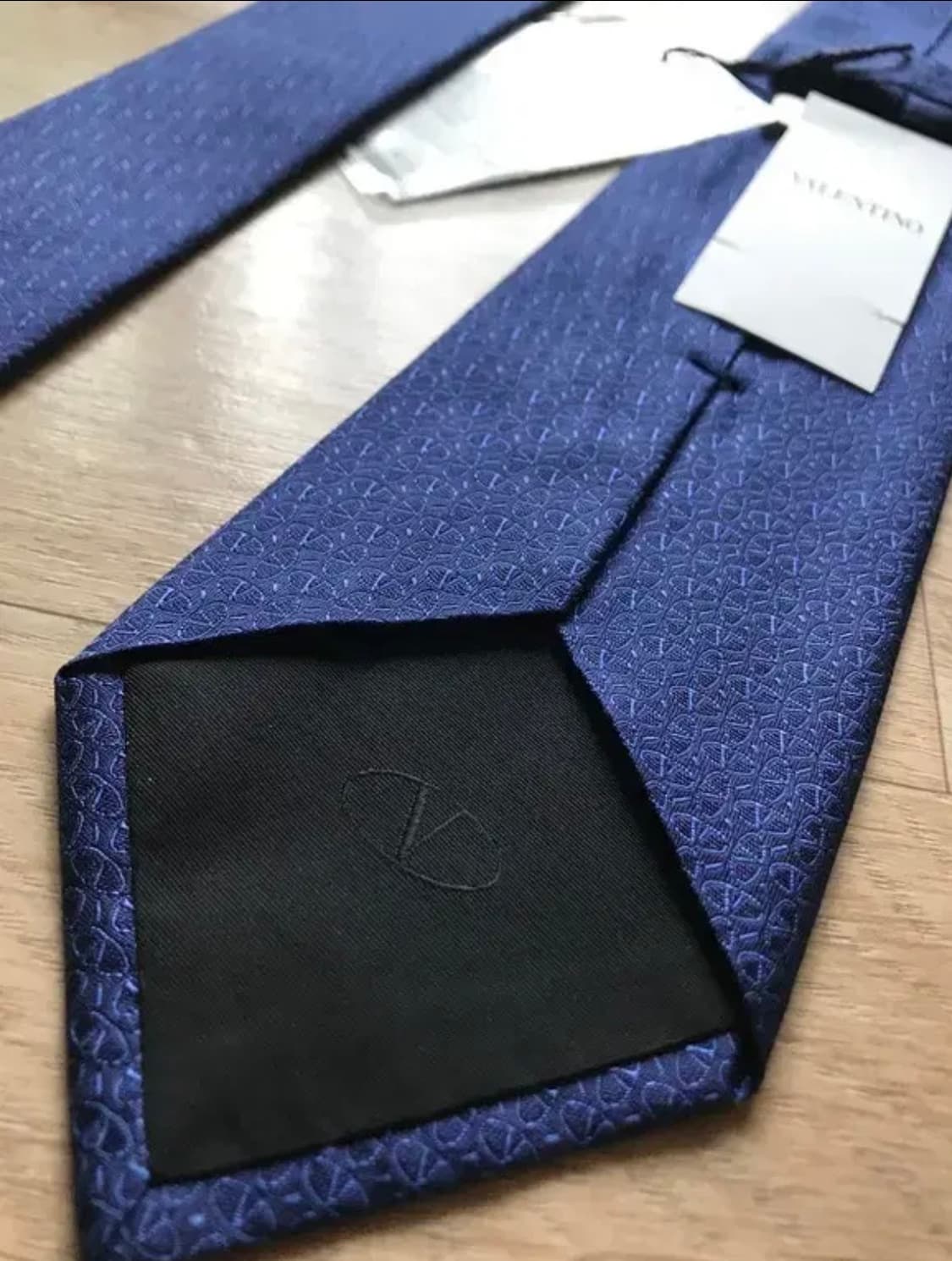 새제품 발렌티노 실크 넥타이 V 로고 이태리 수입 정품 상품이미지4