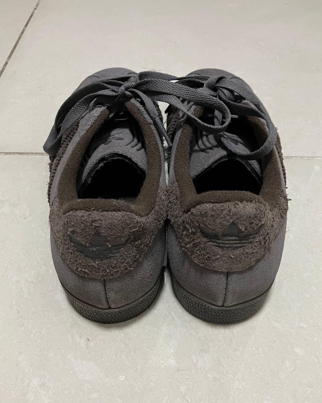 아디다스 가젤 차콜 다크 브라운 240 상품이미지2