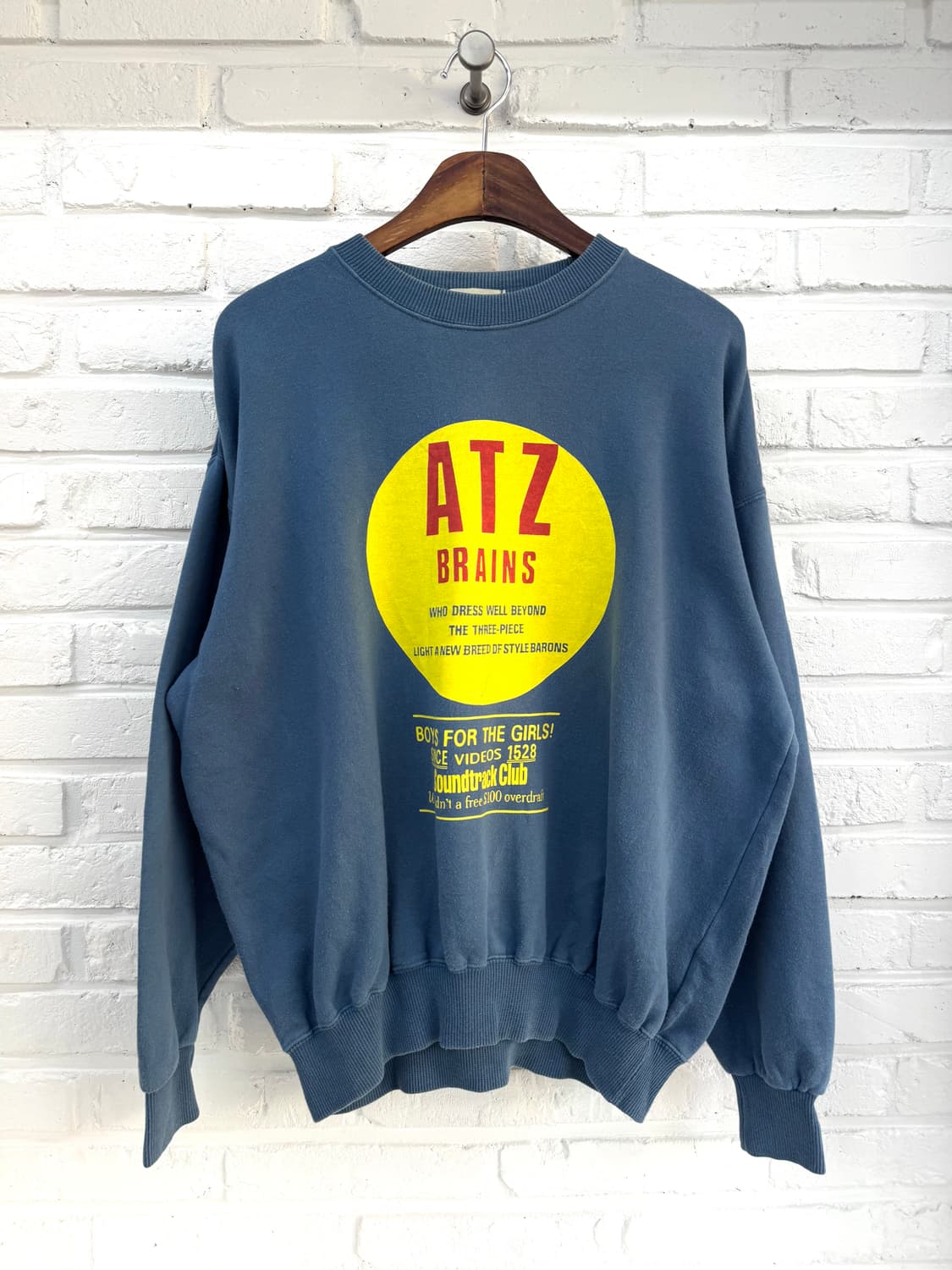 Tabloid 블루 프린팅 스웻셔츠 상품이미지3