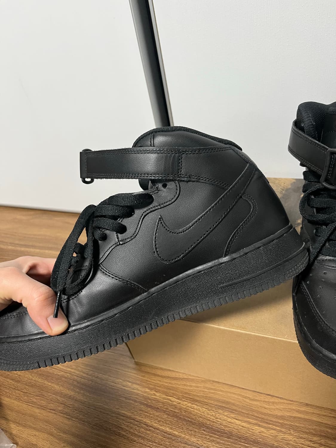 에어포스 미드 상품이미지2