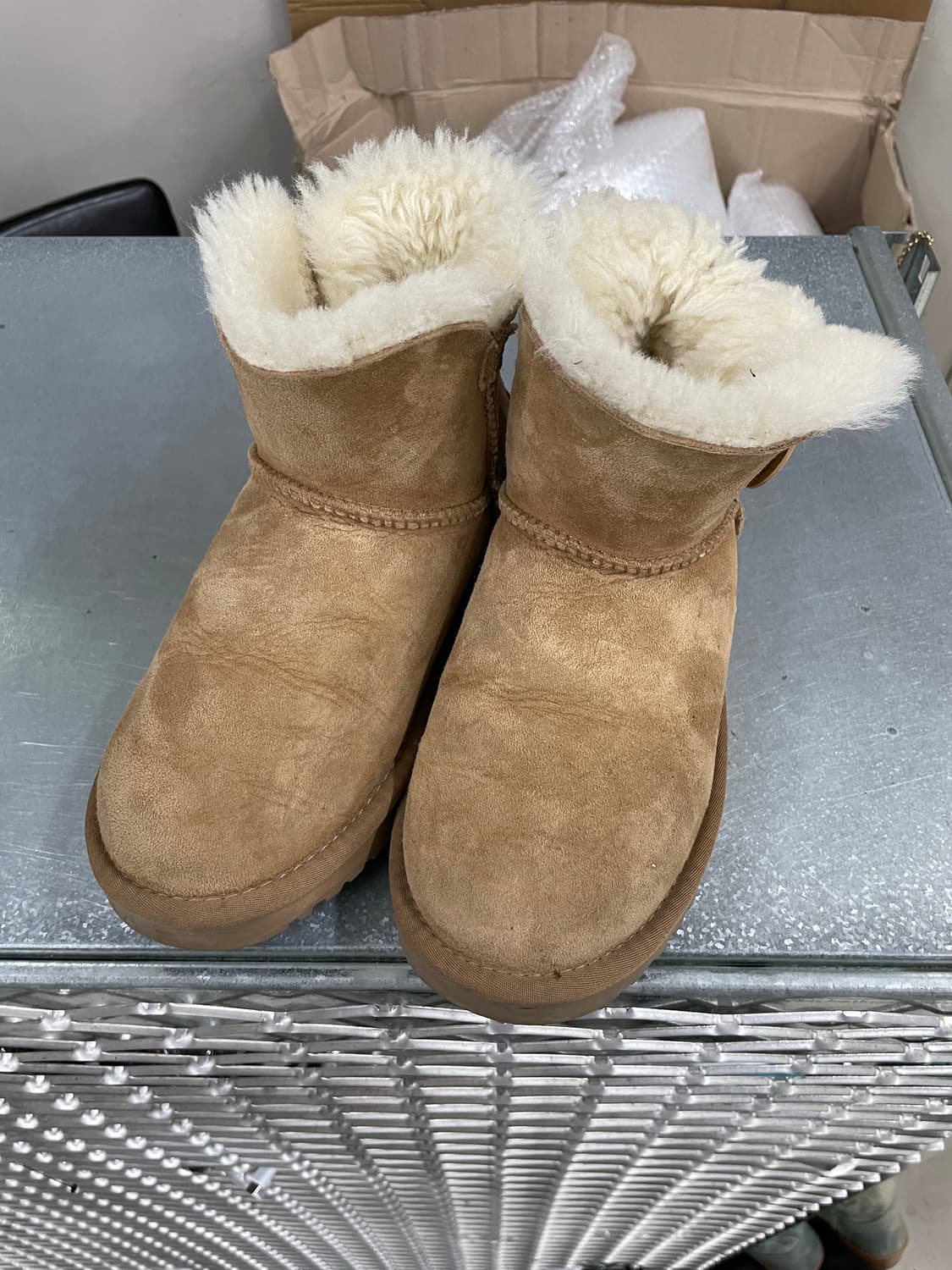 어그 베일리 버튼 II 230 상품이미지2