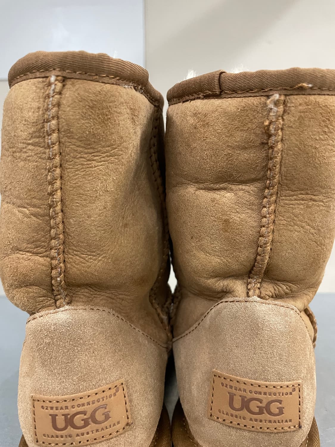 어그 클래식2 체스트넛 235 상품이미지10