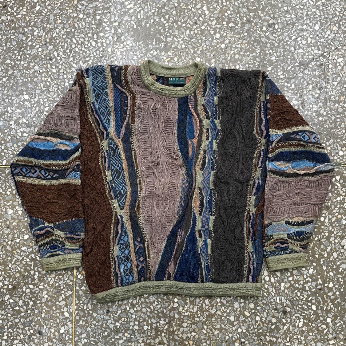 쿠지 3D 니트 스웨터 L 상품이미지2