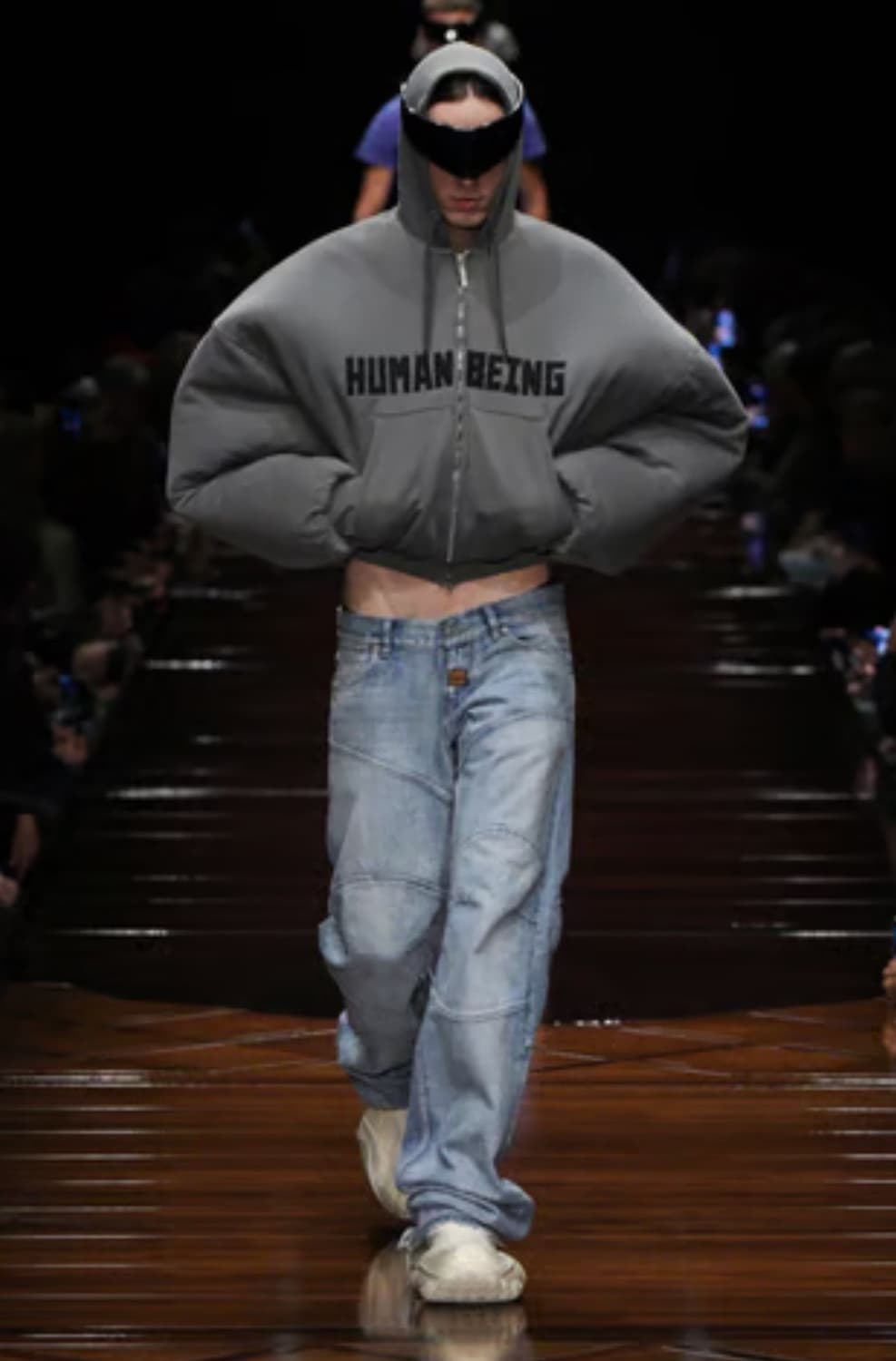 [41] 발렌시아가 25ss 바스켓볼 스니커즈 화이트 상품이미지1