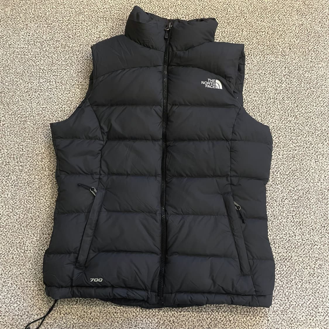 Woman's 노스페이스 눕시 700 패딩 조끼 상품이미지2
