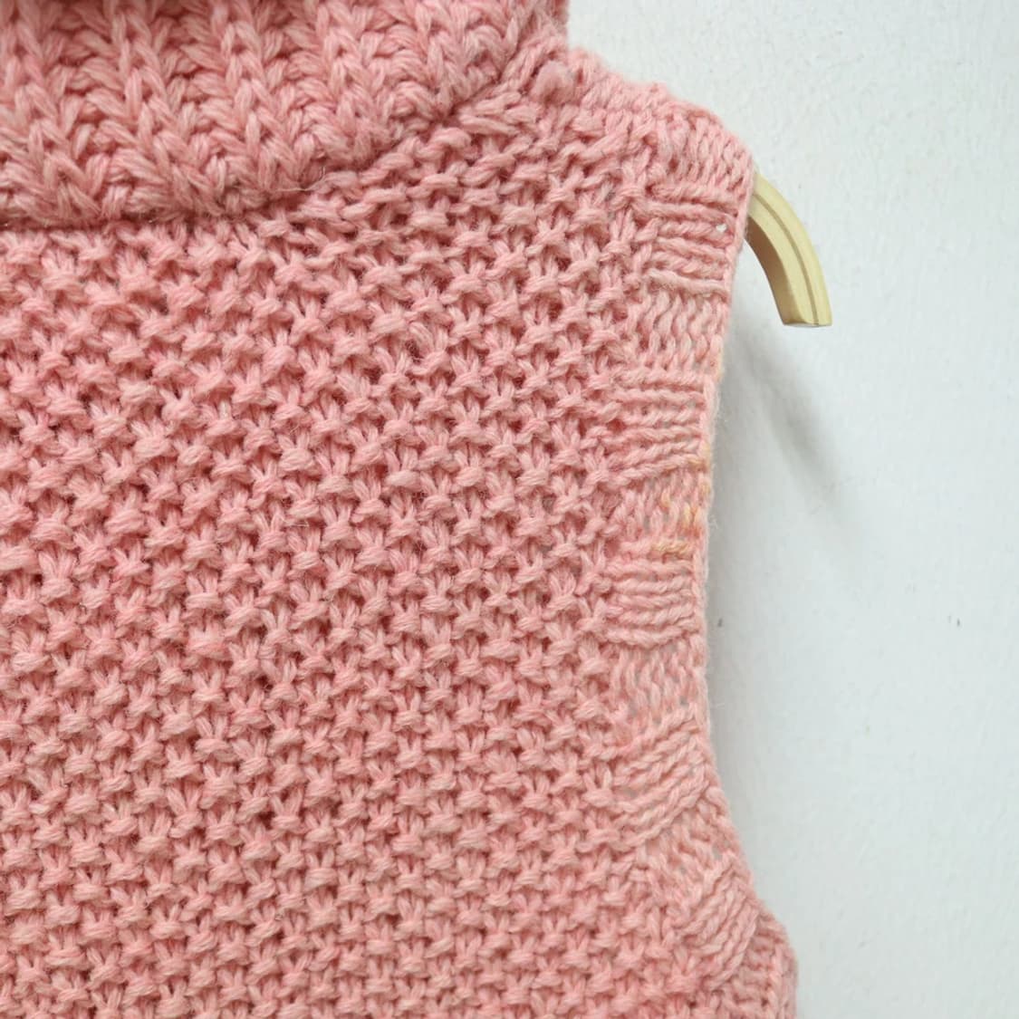 W CLOSET 딸기우유 꽈배기 울 니트 베스트 61505 상품이미지8