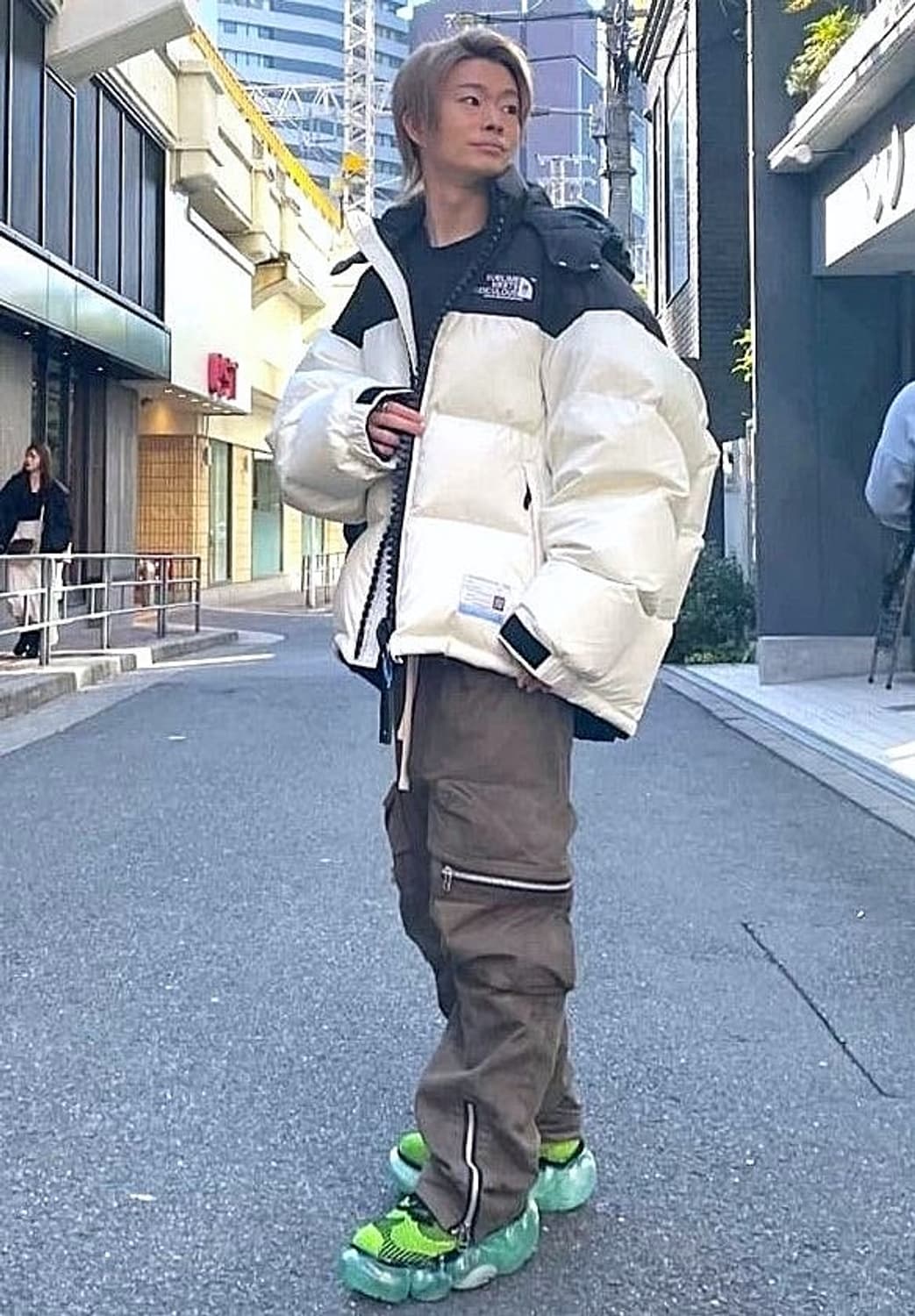 @새상품@ 미하라야스히로 패딩 런웨이 오버사이즈 빅지퍼 화이트 상품이미지4