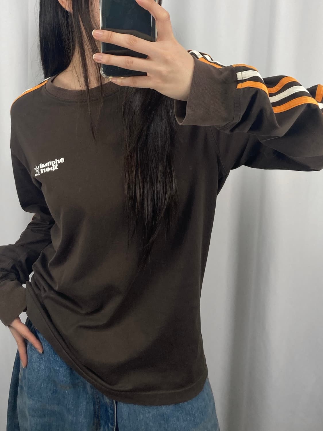 아디다스 브라운 롱슬리브 상품이미지1