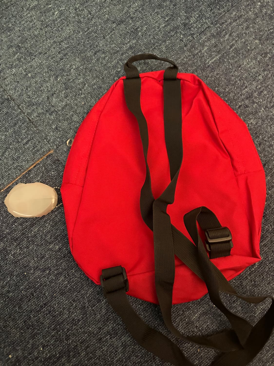 잔스포츠 미니 백팩 레드 + 베이프 코인 홀더 키링 상품이미지2