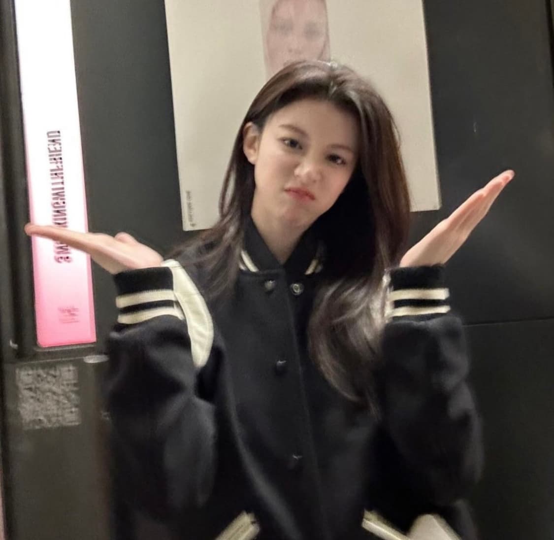 생로랑 13fw 에디슬리먼 테디 바시티 자켓 초판 46사이즈 상품이미지6