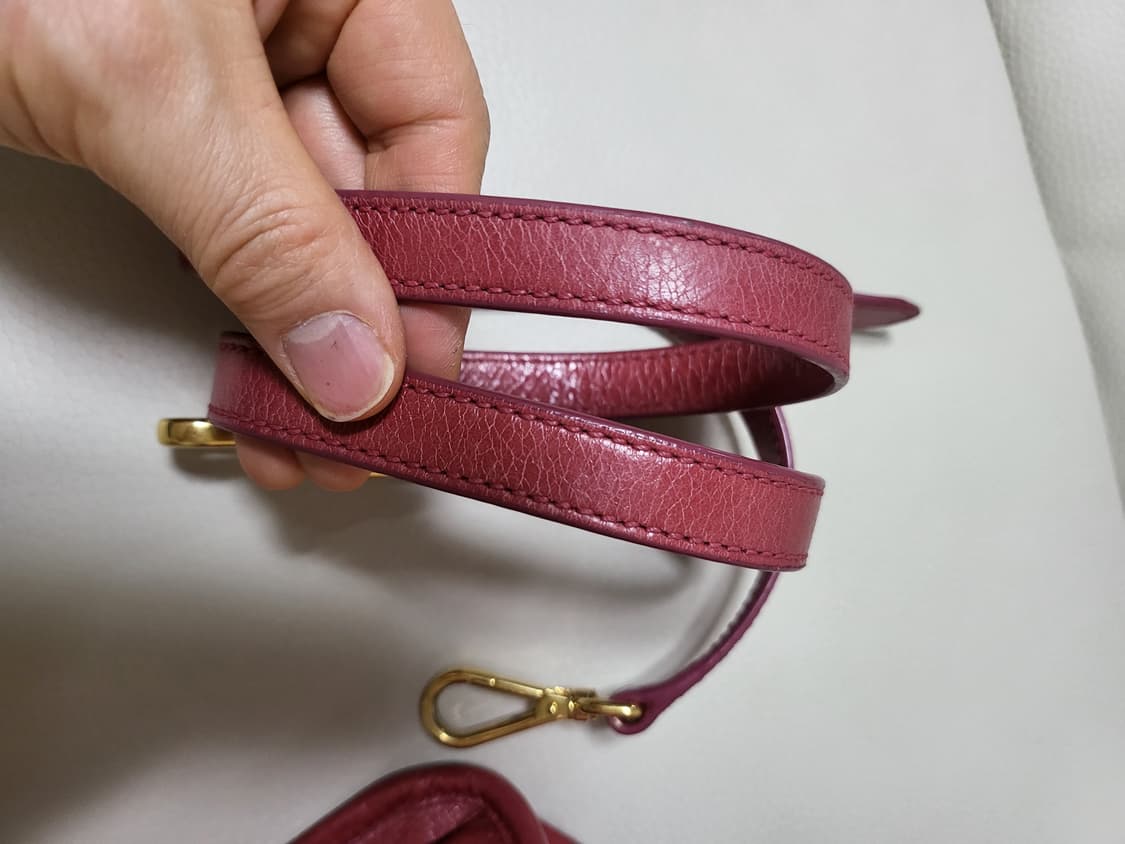 미우미우 토트백 정품  상품이미지8