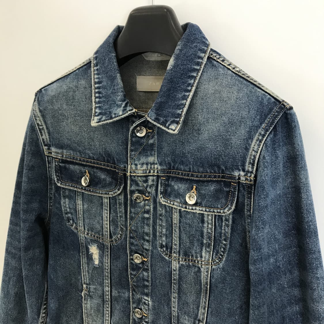 자라 데미지 워싱 데님트러커자켓 [95] 상품이미지2