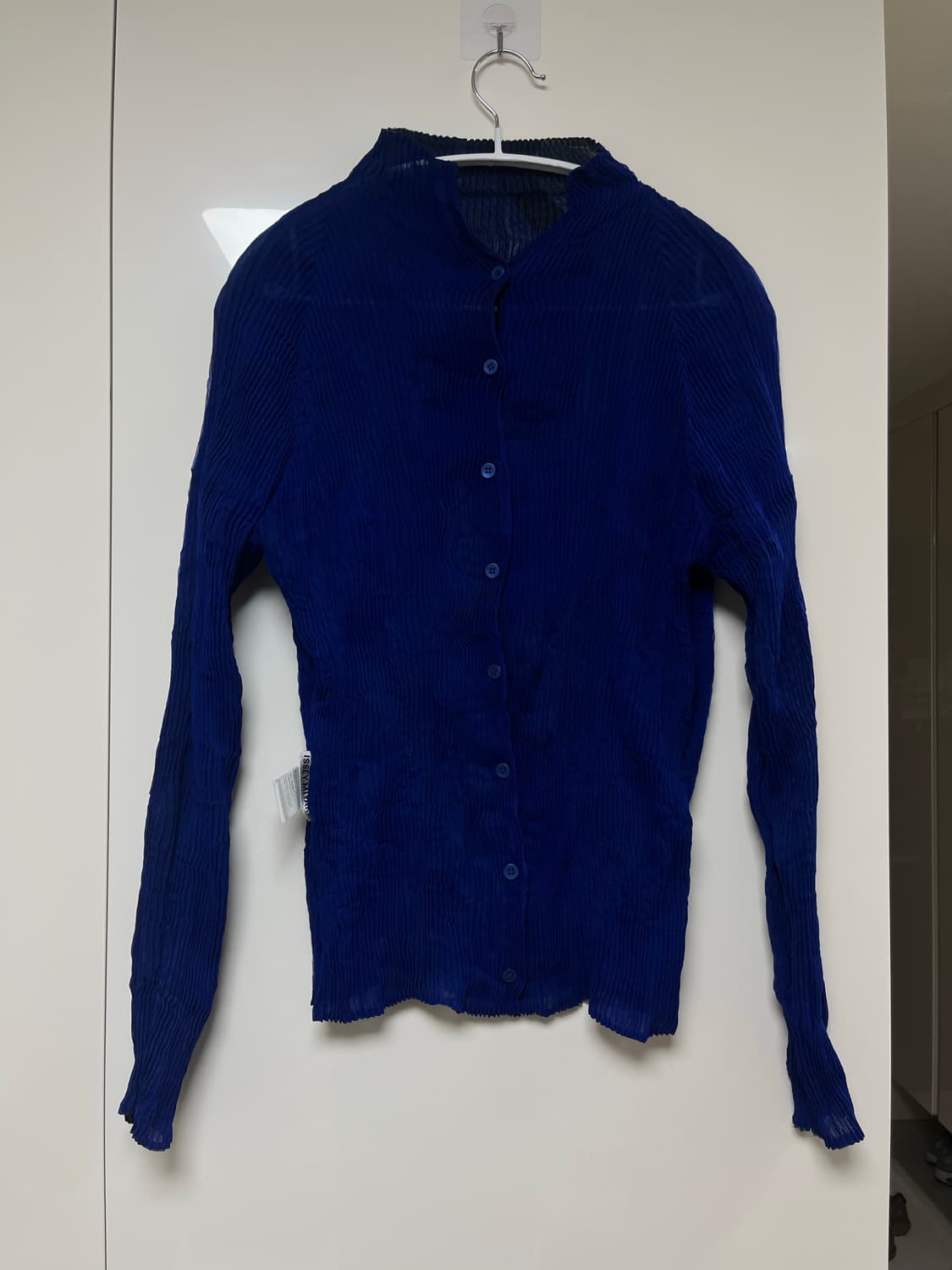 착용컷O Isseymiyake reversible 2waycardigan 상품이미지3